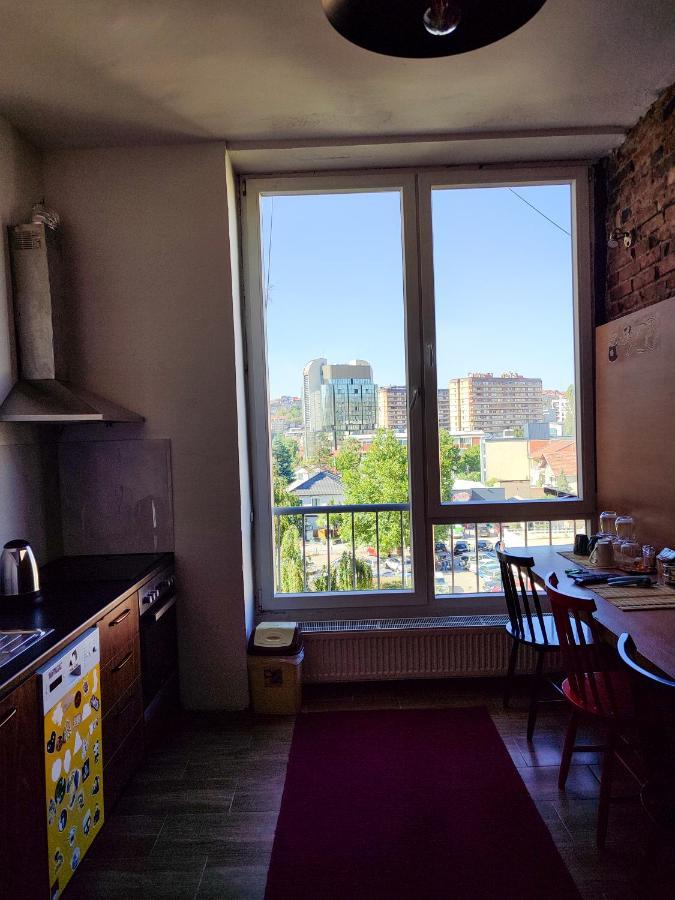 Urban Cozy Retreat Apartment Prishtinë Ngoại thất bức ảnh