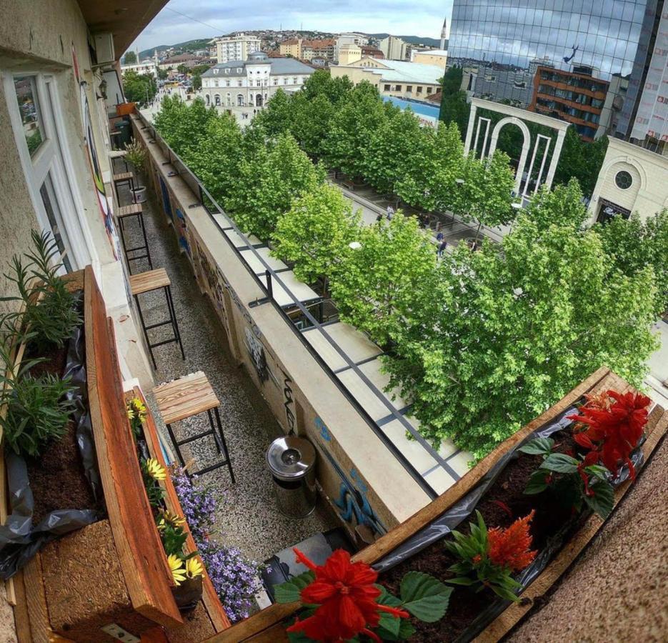 Urban Cozy Retreat Apartment Prishtinë Ngoại thất bức ảnh